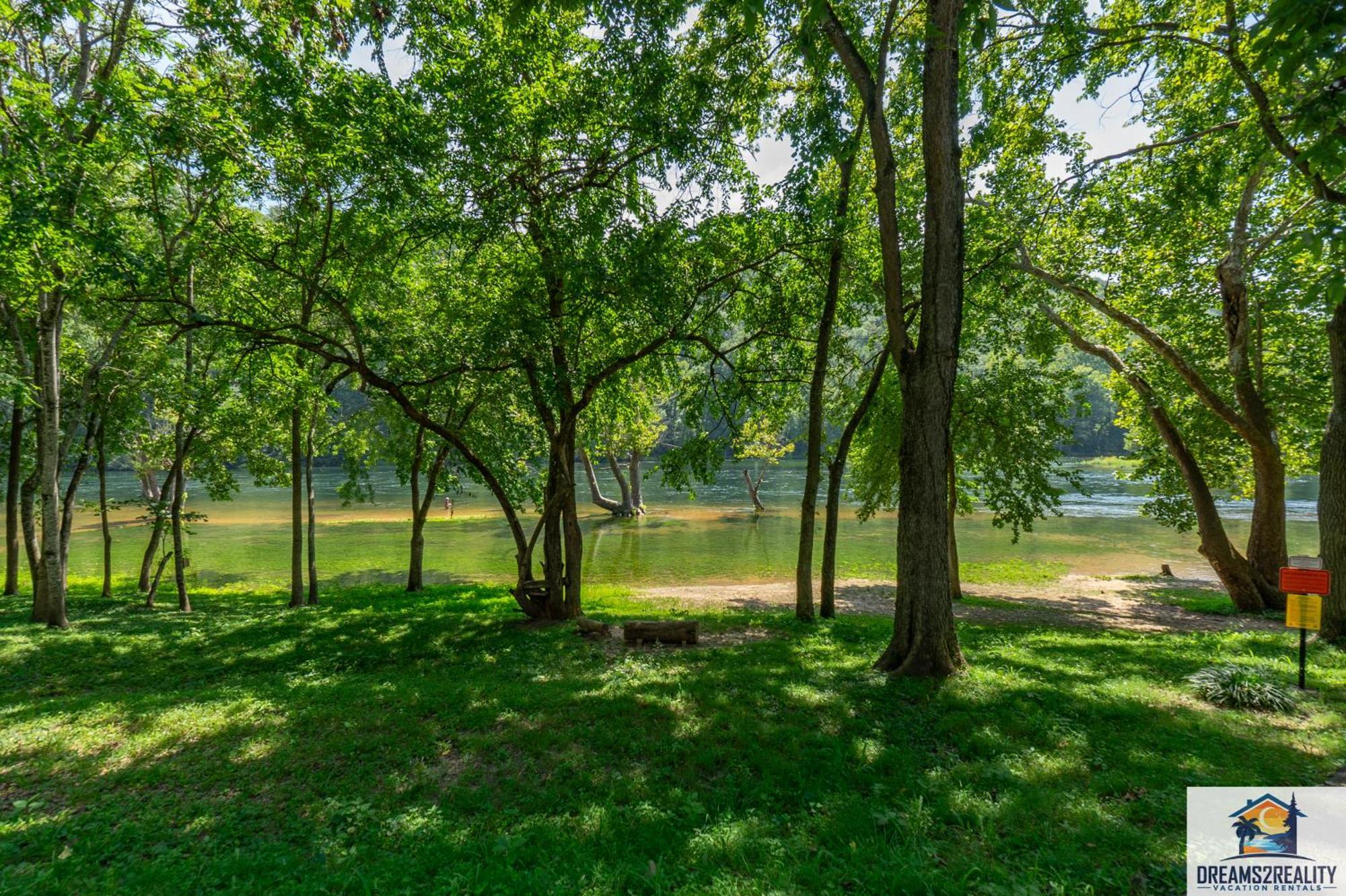 3Br Condo With Lake View - Trout Fishing - Playground - 2 Pools - Free Tickets Included - Pr69-9 แบรนสัน ภายนอก รูปภาพ